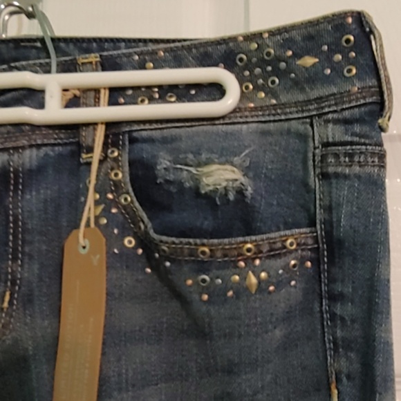 American Eagle distressed skinny jean - NWT - Picture 3 of 3